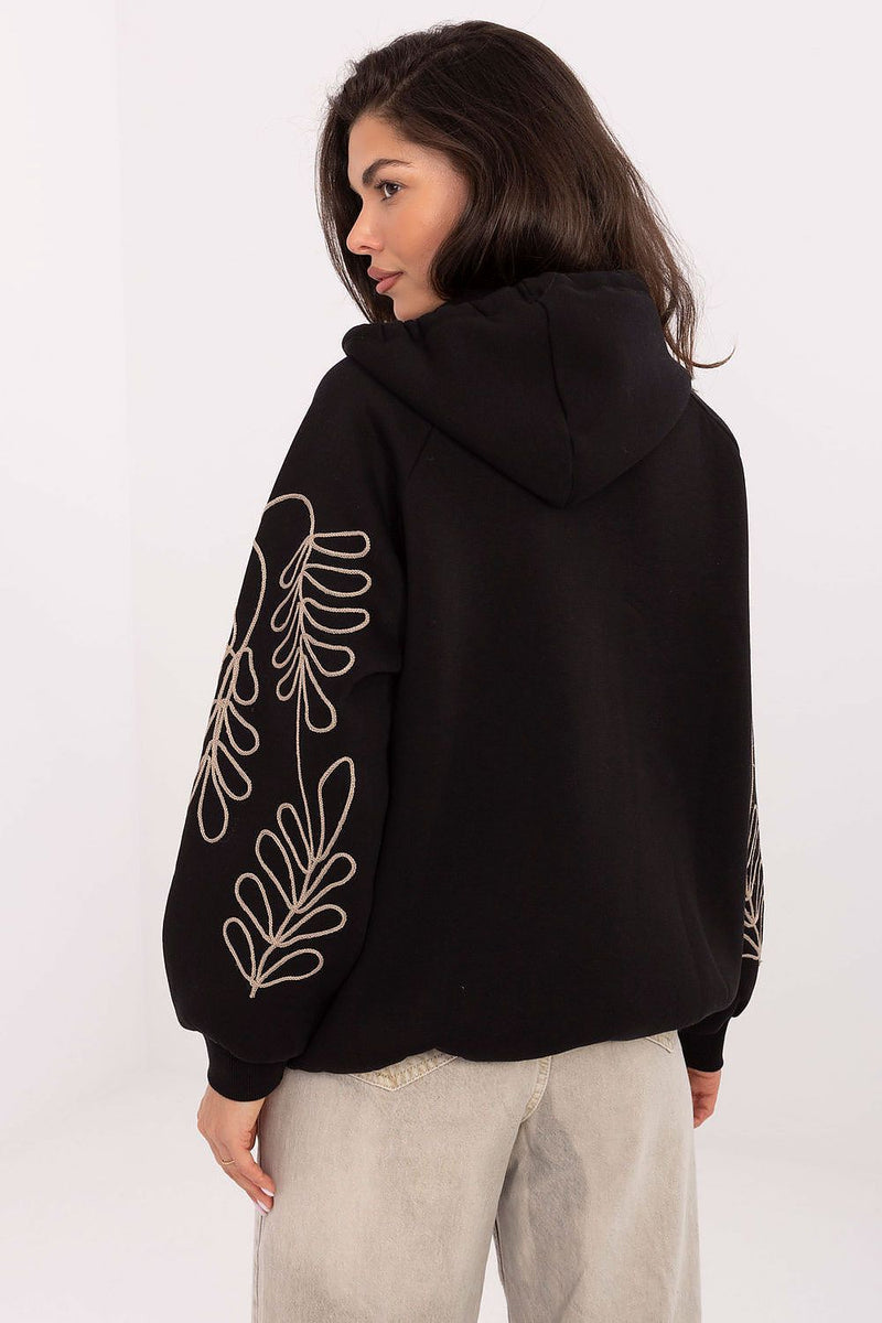  Sweatshirt model 218247 Relevance 